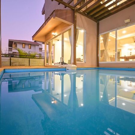 Tiki Tropics Villa Lonavala Exterior foto