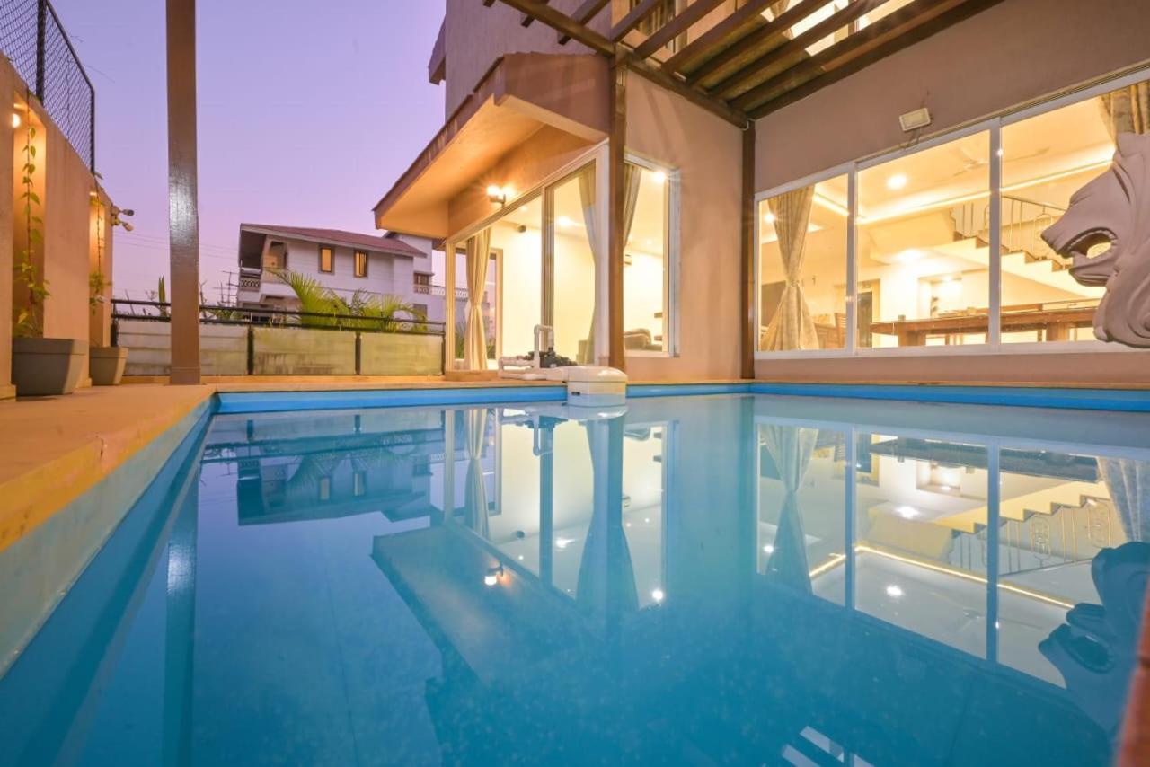 Tiki Tropics Villa Lonavala Exterior foto